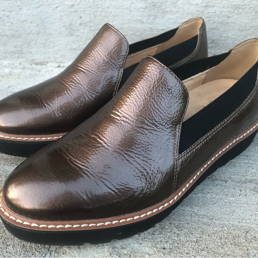Naturalizer Adra Bronze Patent Leather Loafers sz7M